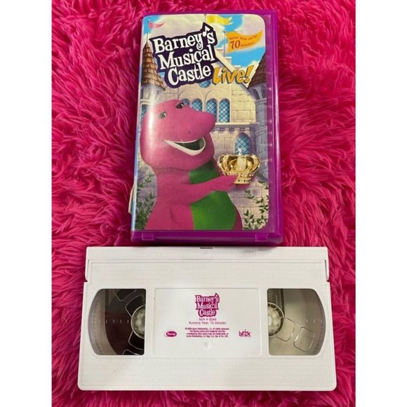BARNEY'S MUSICAL CASTLE VHS - Picture 3 of 3